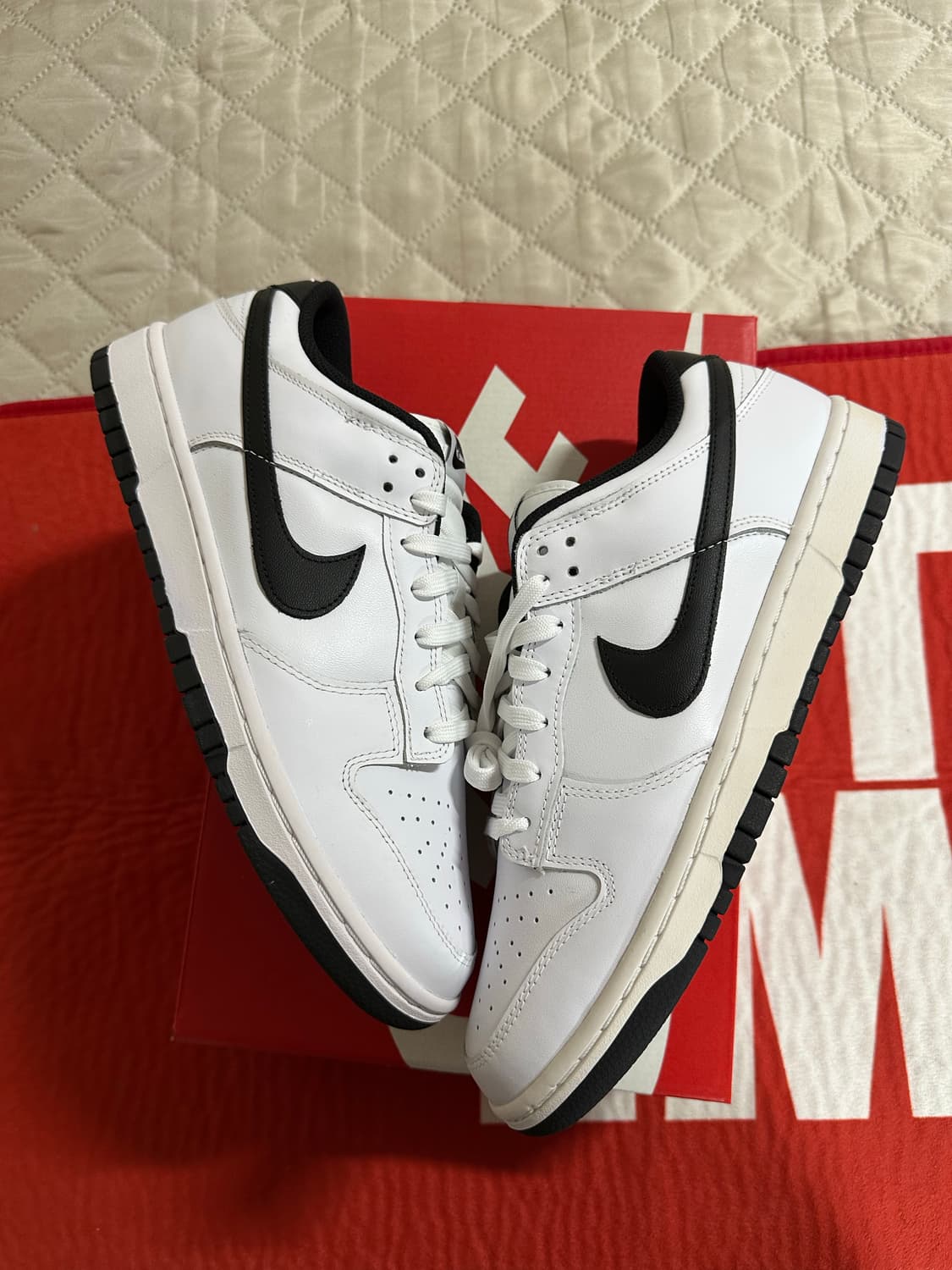 덩크 로우 흰검 우먼즈 290사이즈 상품이미지3