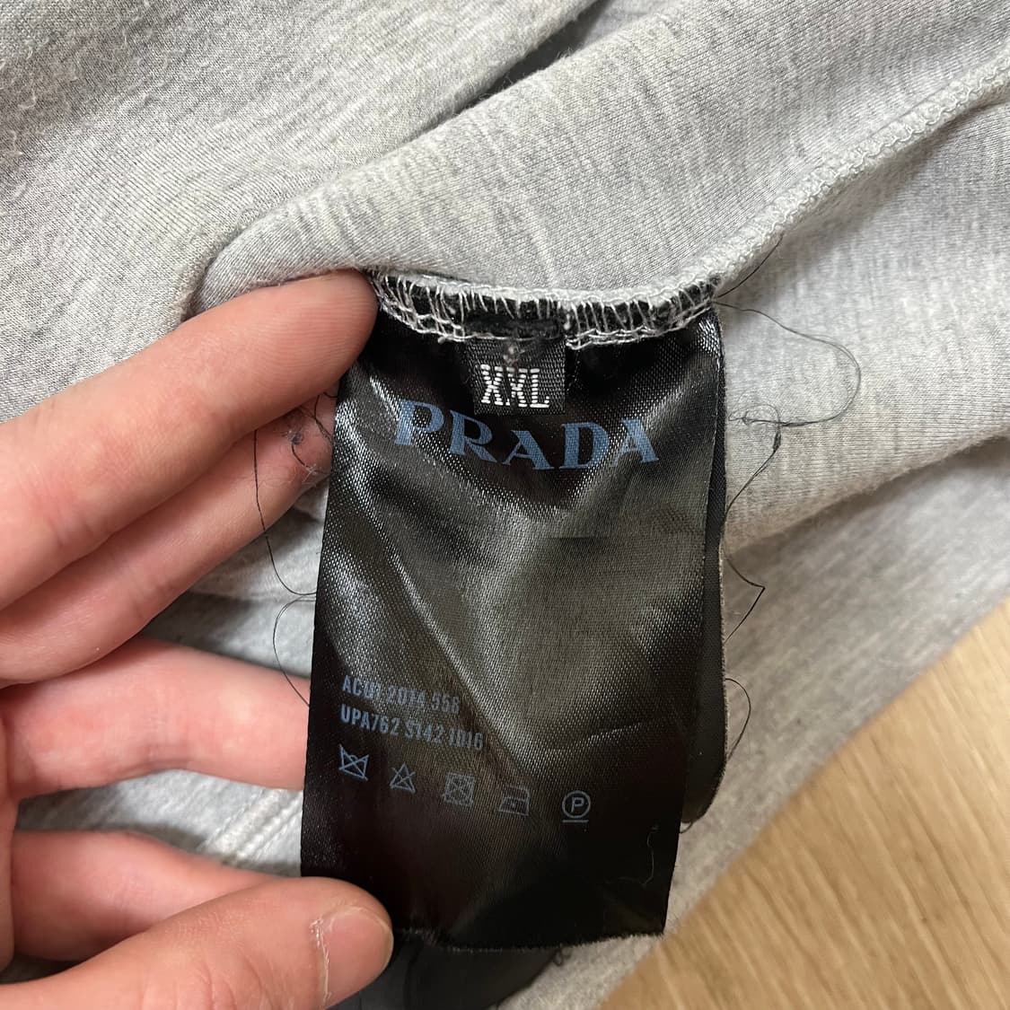 프라다 PRADA 아트워크 패치 맨투맨 XXL(110) 상품이미지4