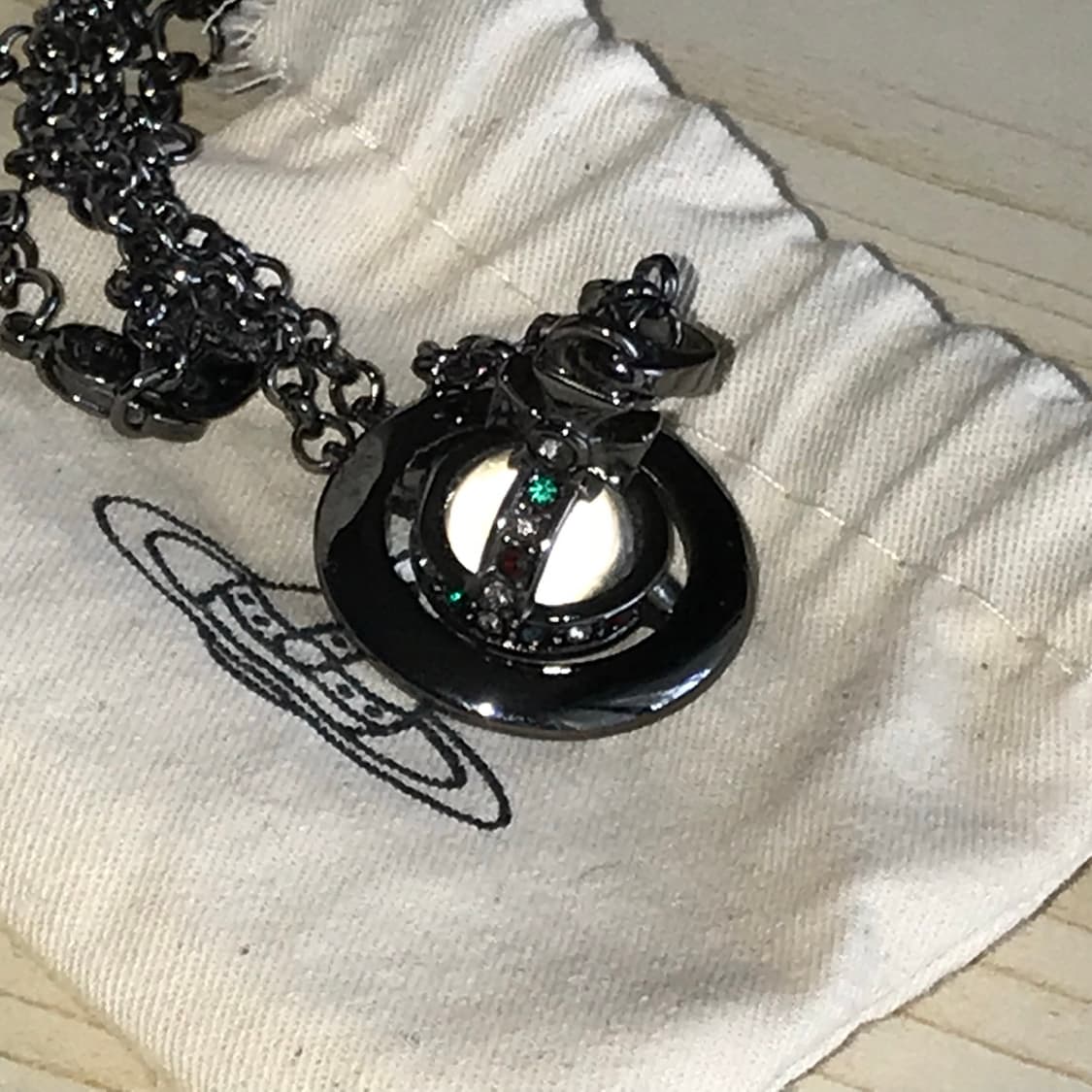 비비안웨스트우드 orb목걸이 블랙 상품이미지1