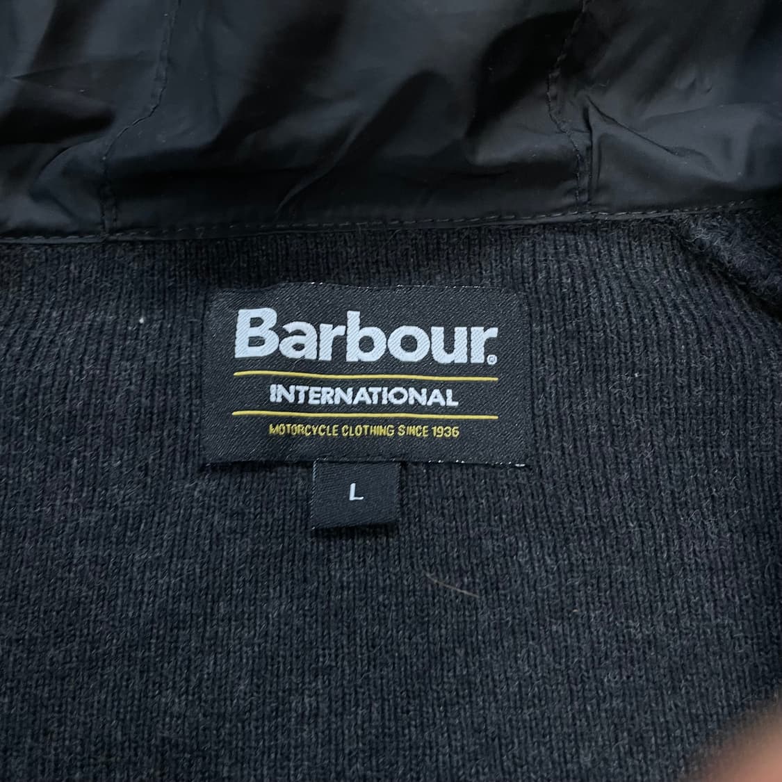 바버 Barbour 인터내셔널 알비 배플 경량 니트 후드 집업 상품이미지5