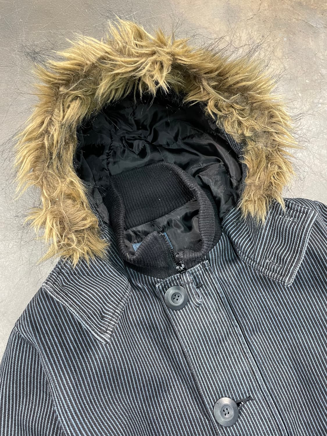 빈티지 스트라이프 퍼 후드 자켓 상품이미지3