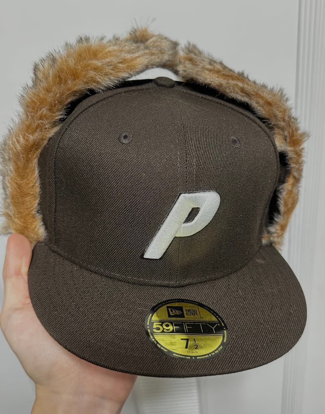 팔라스 뉴에라 도그이어캡 상품이미지1