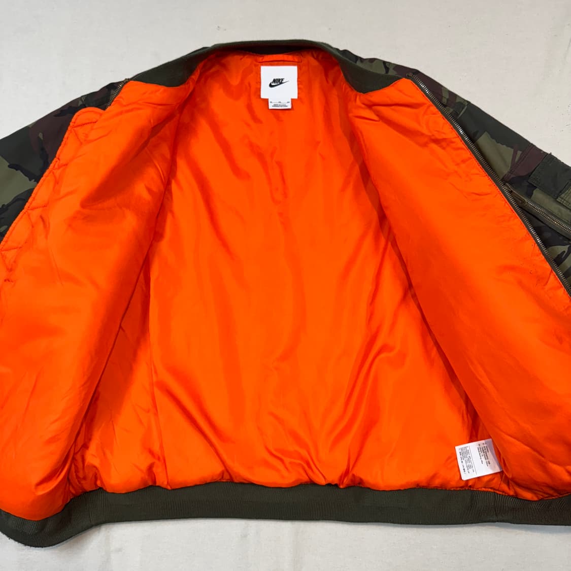 XL) 나이키 카모 우븐 MA-1 플라이트 자켓 항공점퍼 상품이미지5