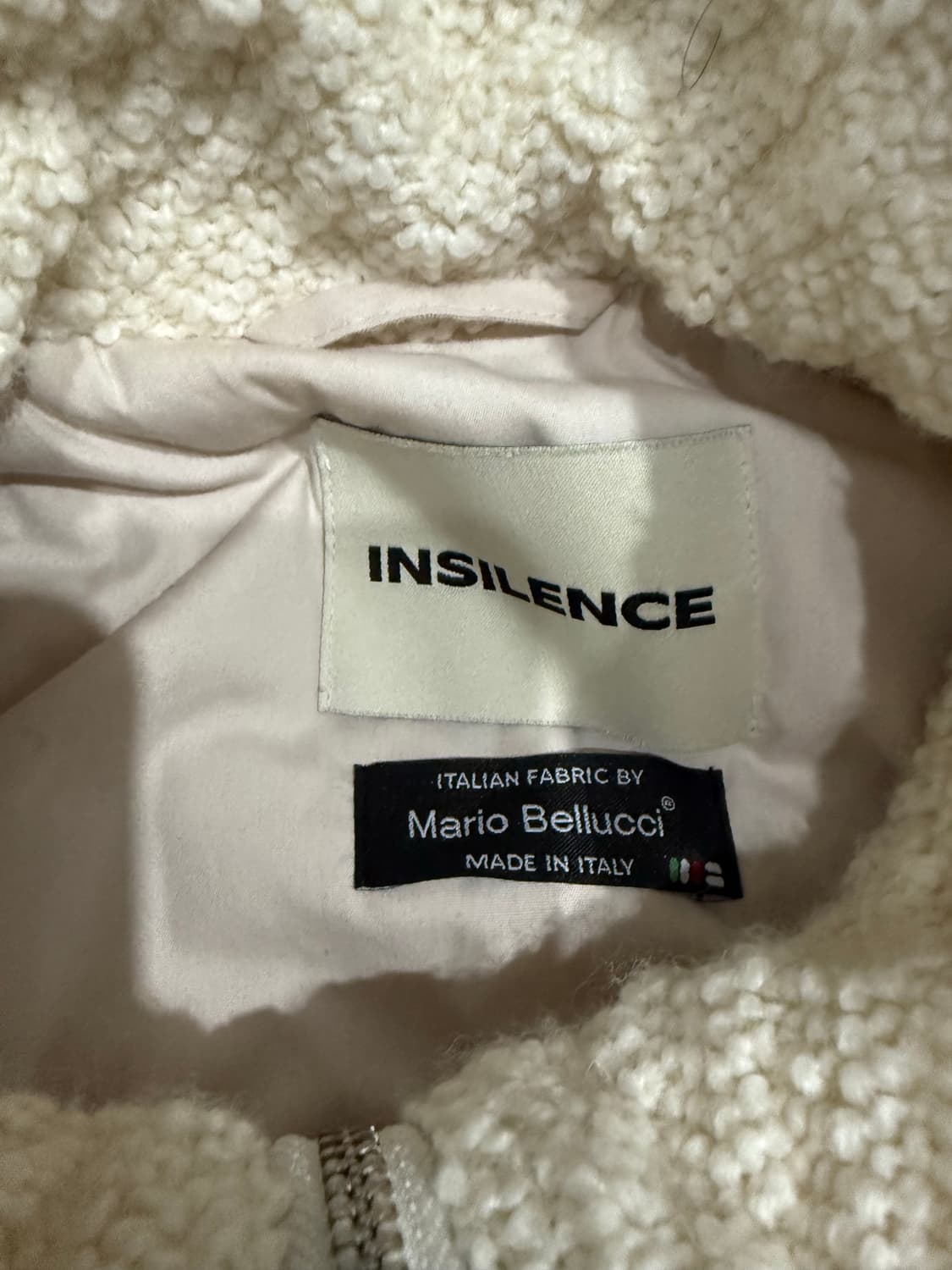 인사일런스 자카드 하이넥 푸퍼 점퍼 상품이미지3