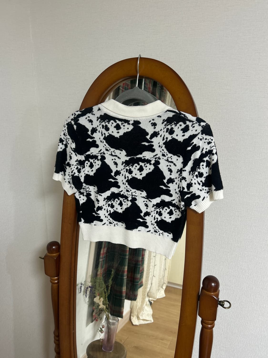 젖소 크롭 카라 반팔티 상품이미지2