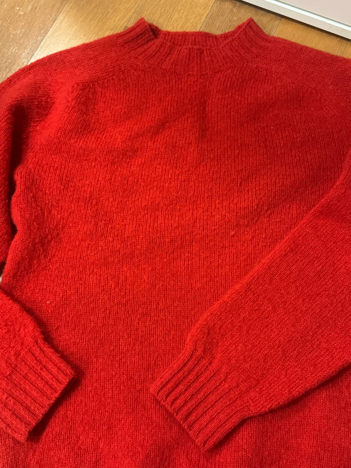 할리오브스코틀랜드 쉐기독 니트 레드 s 상품이미지1