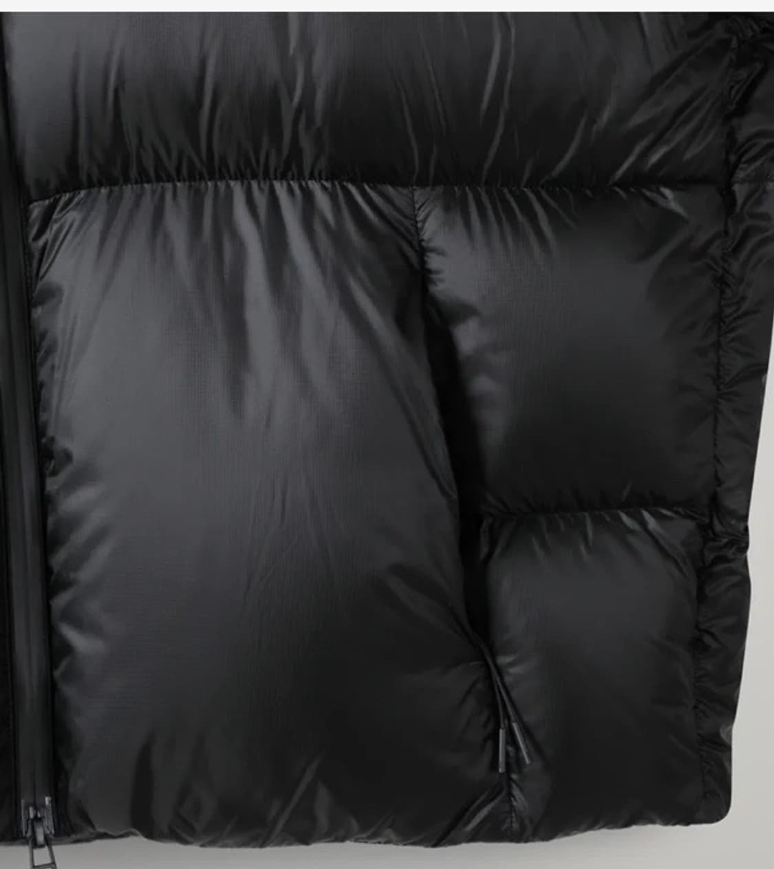 247시리즈 퍼텍스 퀀텀 구스 패딩 판매합니다 상품이미지2