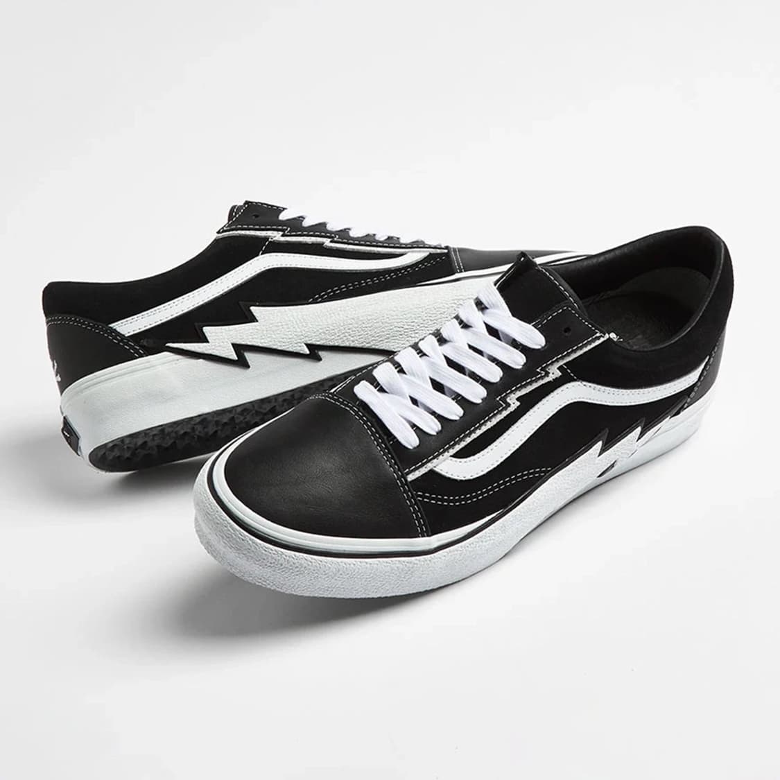 반스 볼트 x 마스터마인드 월드 올드스쿨 볼트 블랙 295 상품이미지1