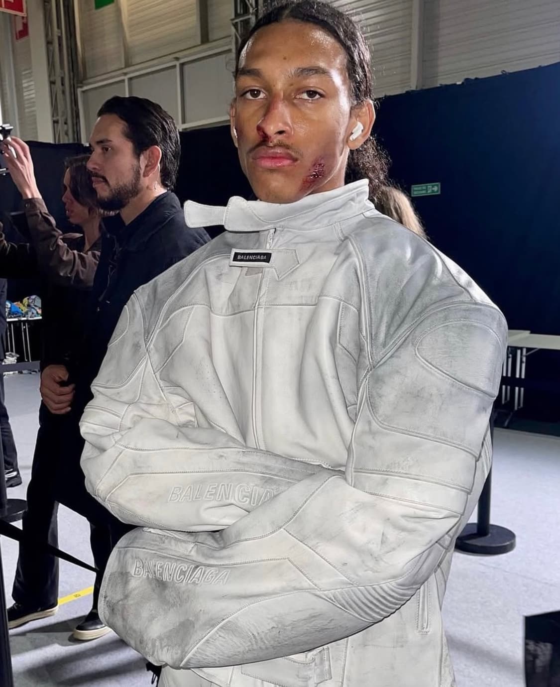 [1]발렌시아가 화이트 레더 바이커 자켓 상품이미지1