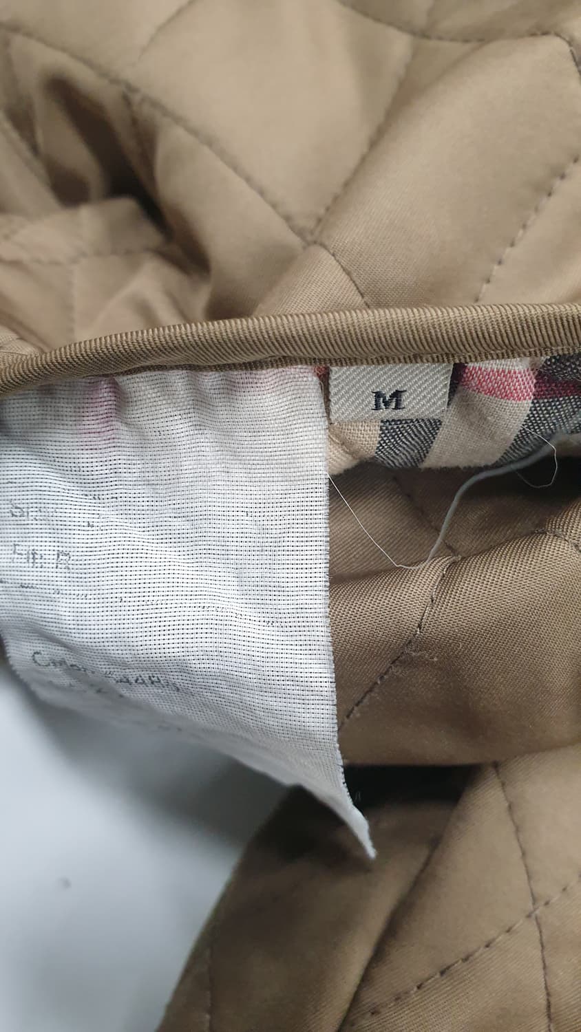 정품 버버리 퀼팅 자켓 m 상품이미지9
