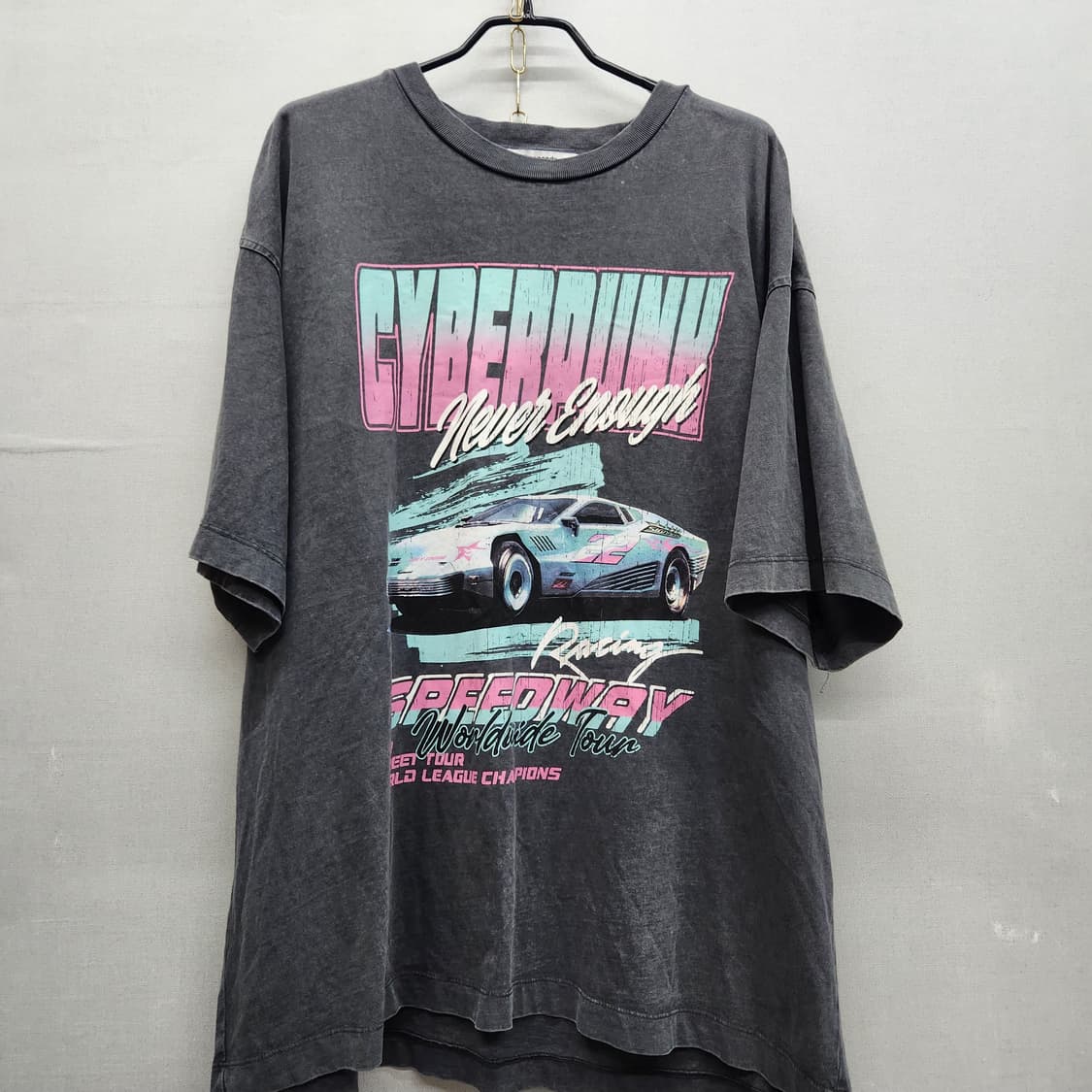 에잇세컨즈 피그먼트 워싱 사이버펑크 그래픽 반팔 L(XL) 상품이미지1