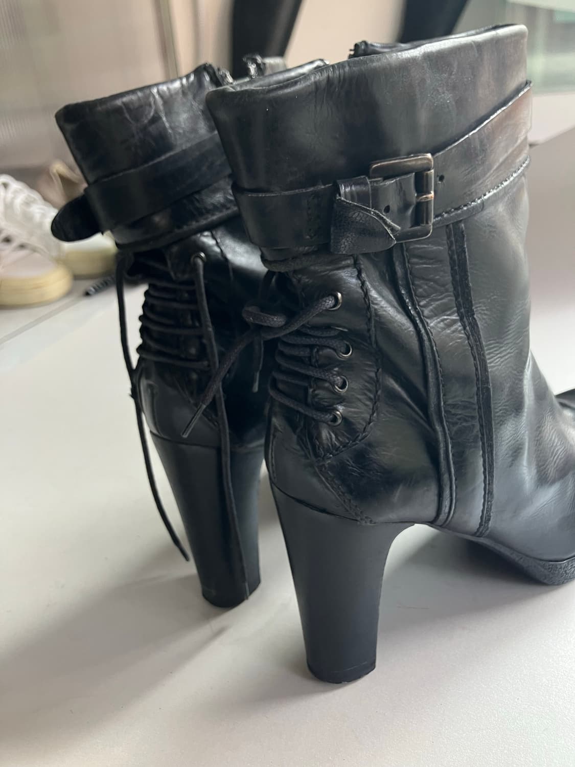 백스트랩 레더앵클힐   상품이미지2