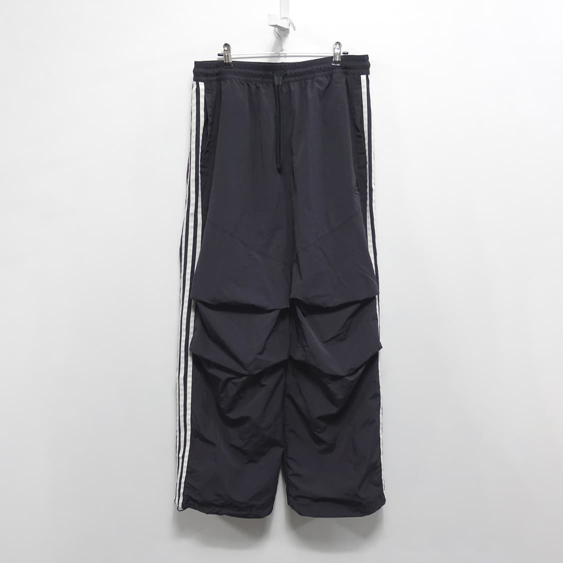 ADIDAS 아디다스 3S 오버사이트 우븐 파라슈트 팬츠 L  상품이미지2