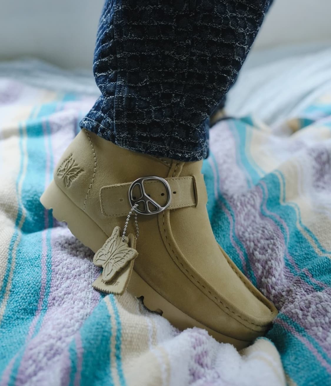 235 새제품) 클락스 니들스 왈라비 스트랩 부츠 메이플 스웨이드 상품이미지2