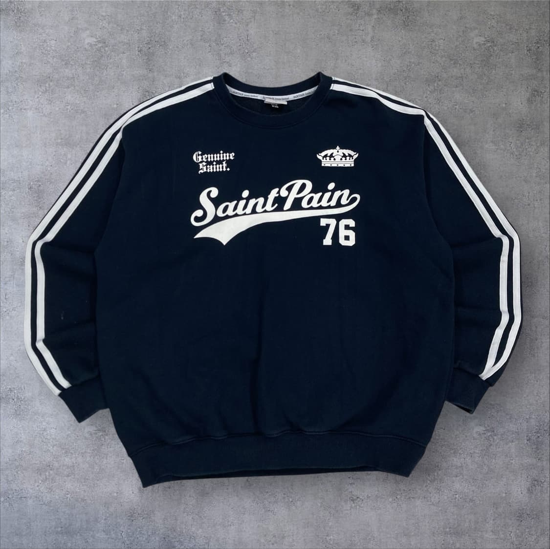 세인트페인 네이비 컬러 풋볼 빅로고 맨투맨 상품이미지1