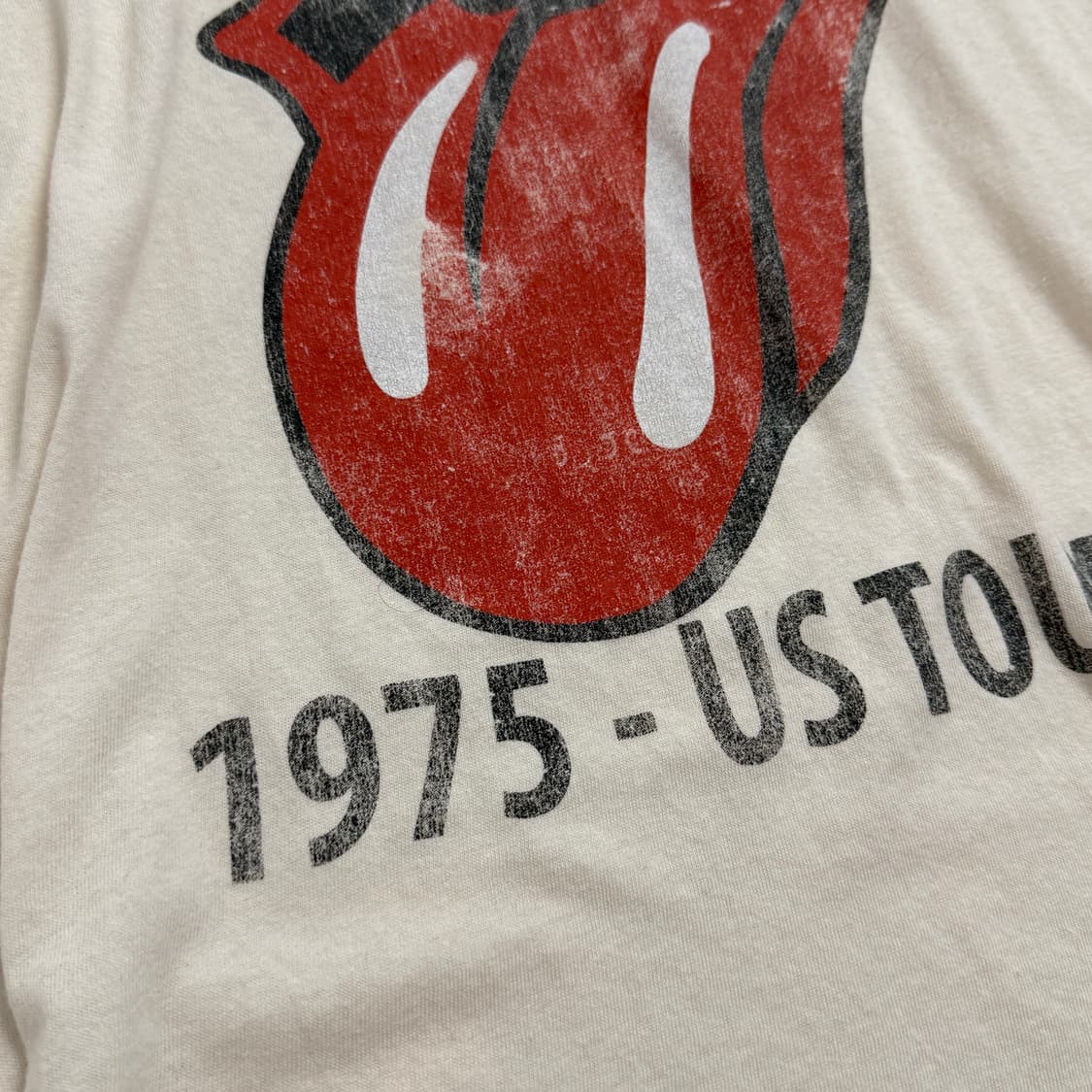 롤링스톤즈 "1975 US 투어" 그래픽 티셔츠 상품이미지4