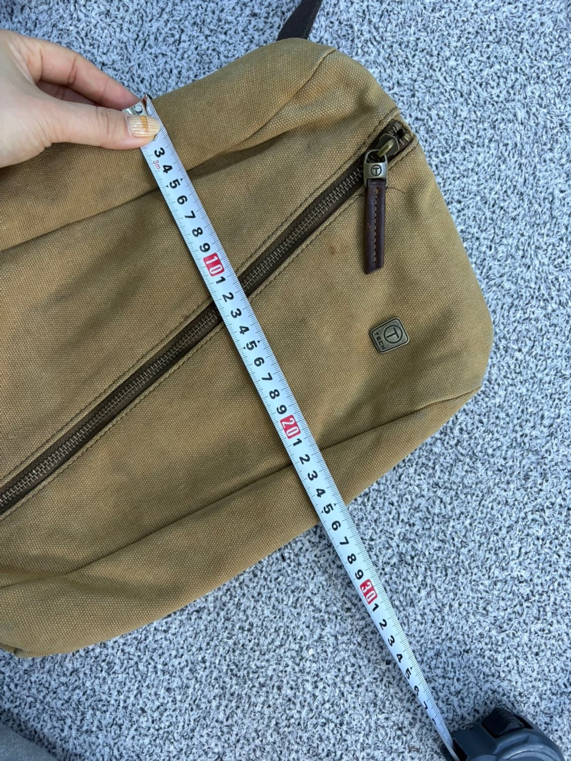 투미 캔버스 크로스백 메신저백 0409J 상품이미지9