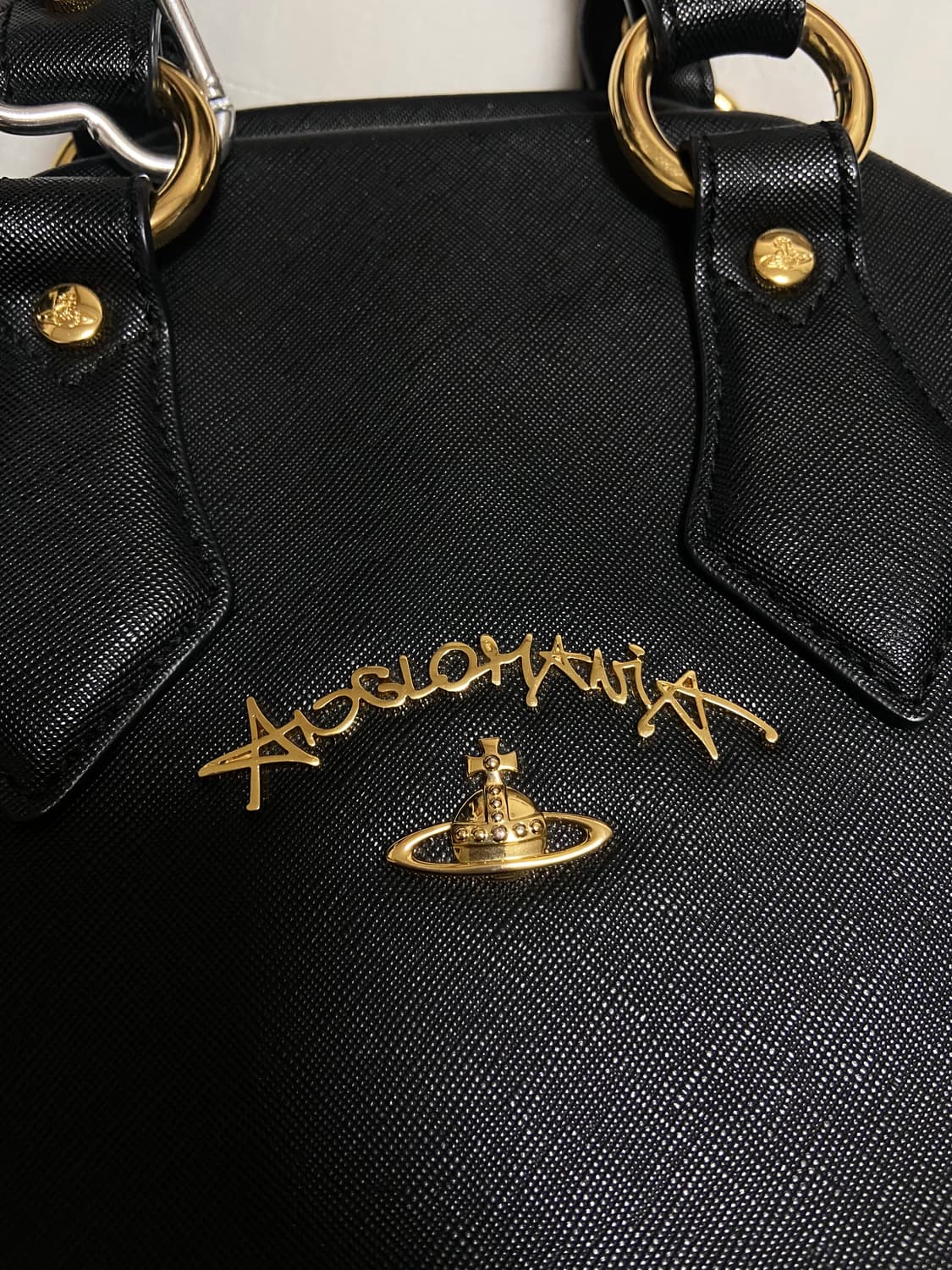 비비안웨스트우드 블랙 금장 토트백 상품이미지4