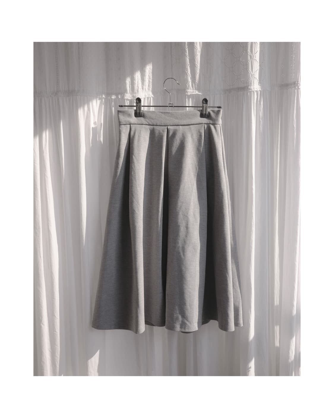 GU light grey skirt 상품이미지1