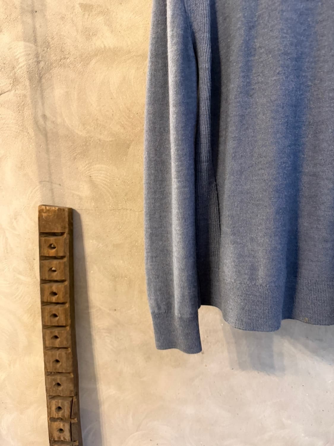 띠어리 크루넥 니트 100 상품이미지5