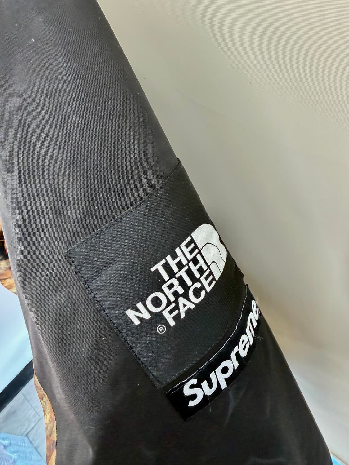 슈프림 노스페이스 낙엽 바람막이 상품이미지4