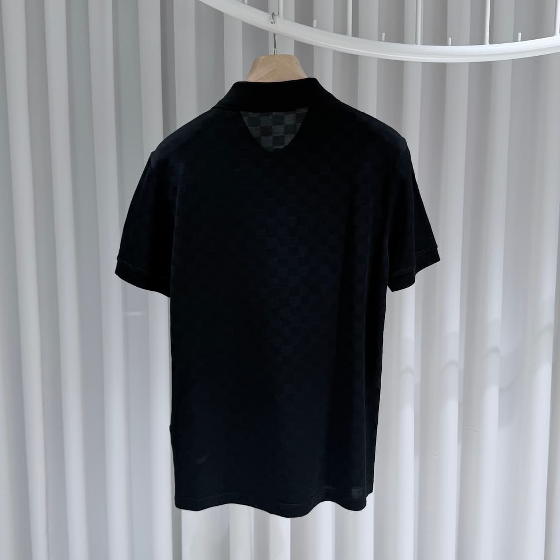 (S+/M) / 루이비통 코튼 피케 폴로 자수 LV 패치 카라 반팔 블랙 상품이미지5