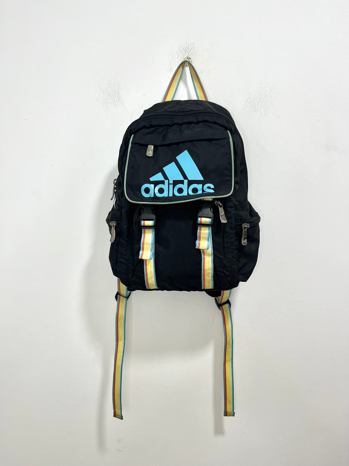 아디다스 00s 빈티지 무지개 미니 백팩  상품이미지1