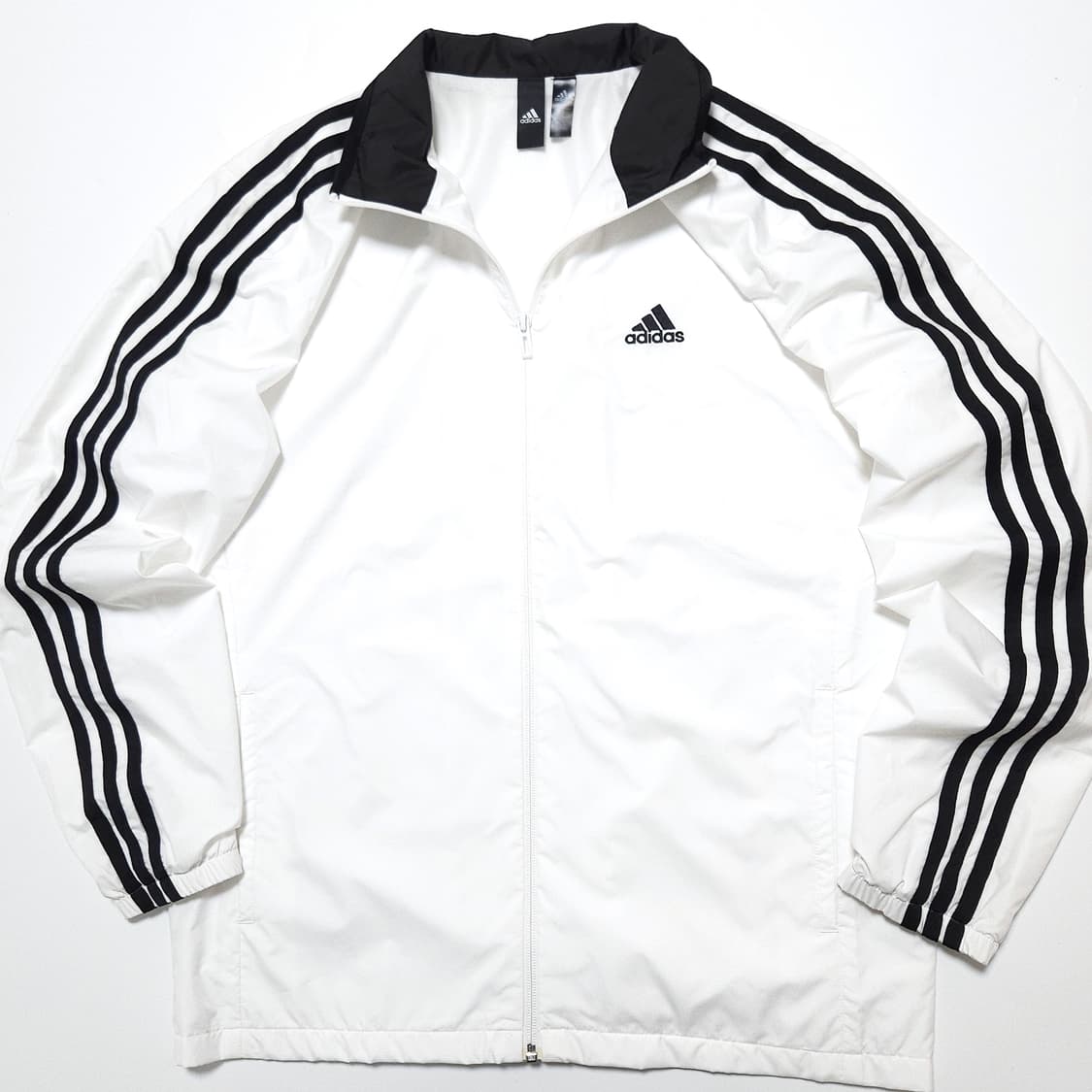 아디다스 3S 우븐 바람막이 자켓 화이트 상품이미지3