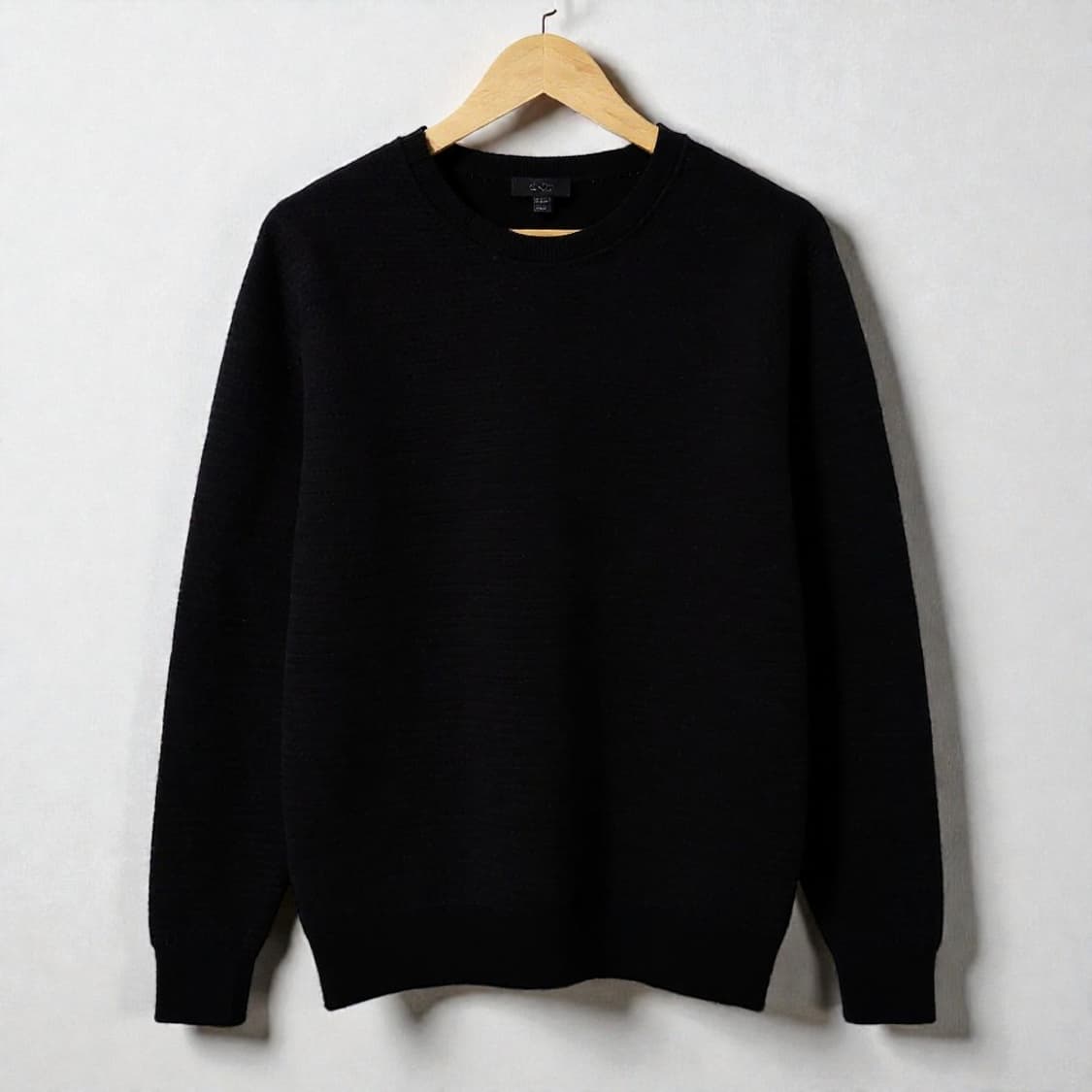 100)COS 코스 우븐짜임 크루넥 니트 크루넥 블랙 상품이미지1