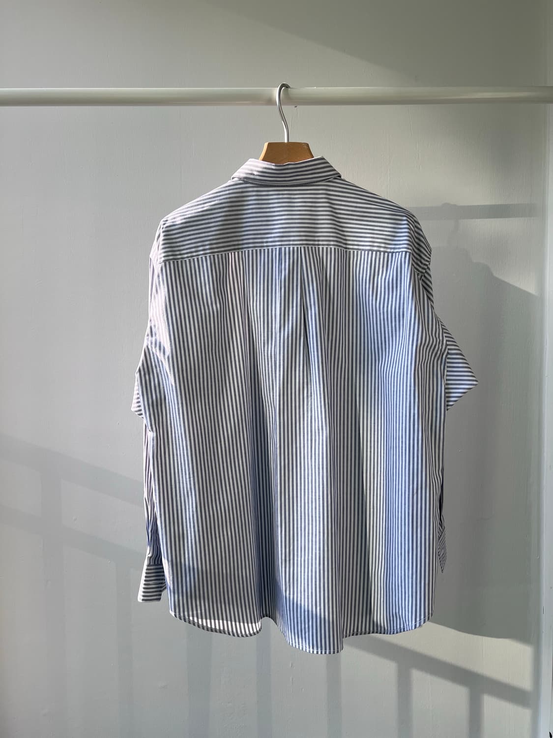 (새상품) toteme 토템 오버핏 셔츠 상품이미지8