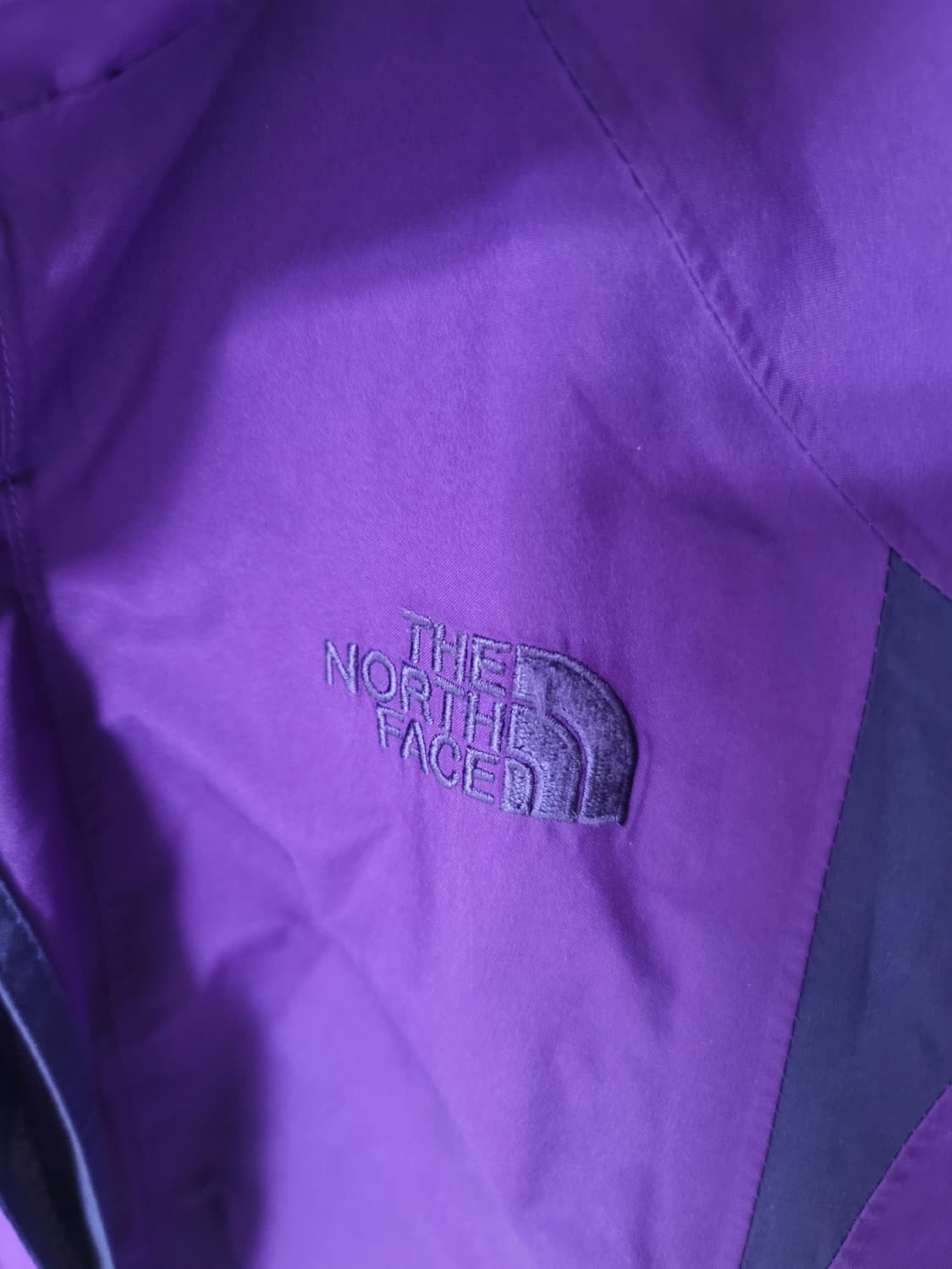 노스페이스 고어택스 바람막이 여성90사이즈 새제품급

여성90

구매후 상품이미지3