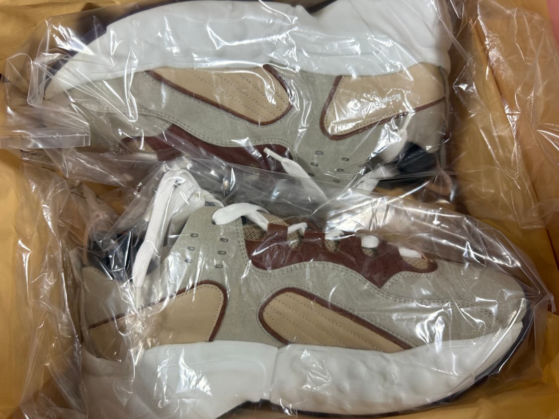 [42] 아크네 스튜디오 피오 락어웨이 스니커즈 베이지 상품이미지3