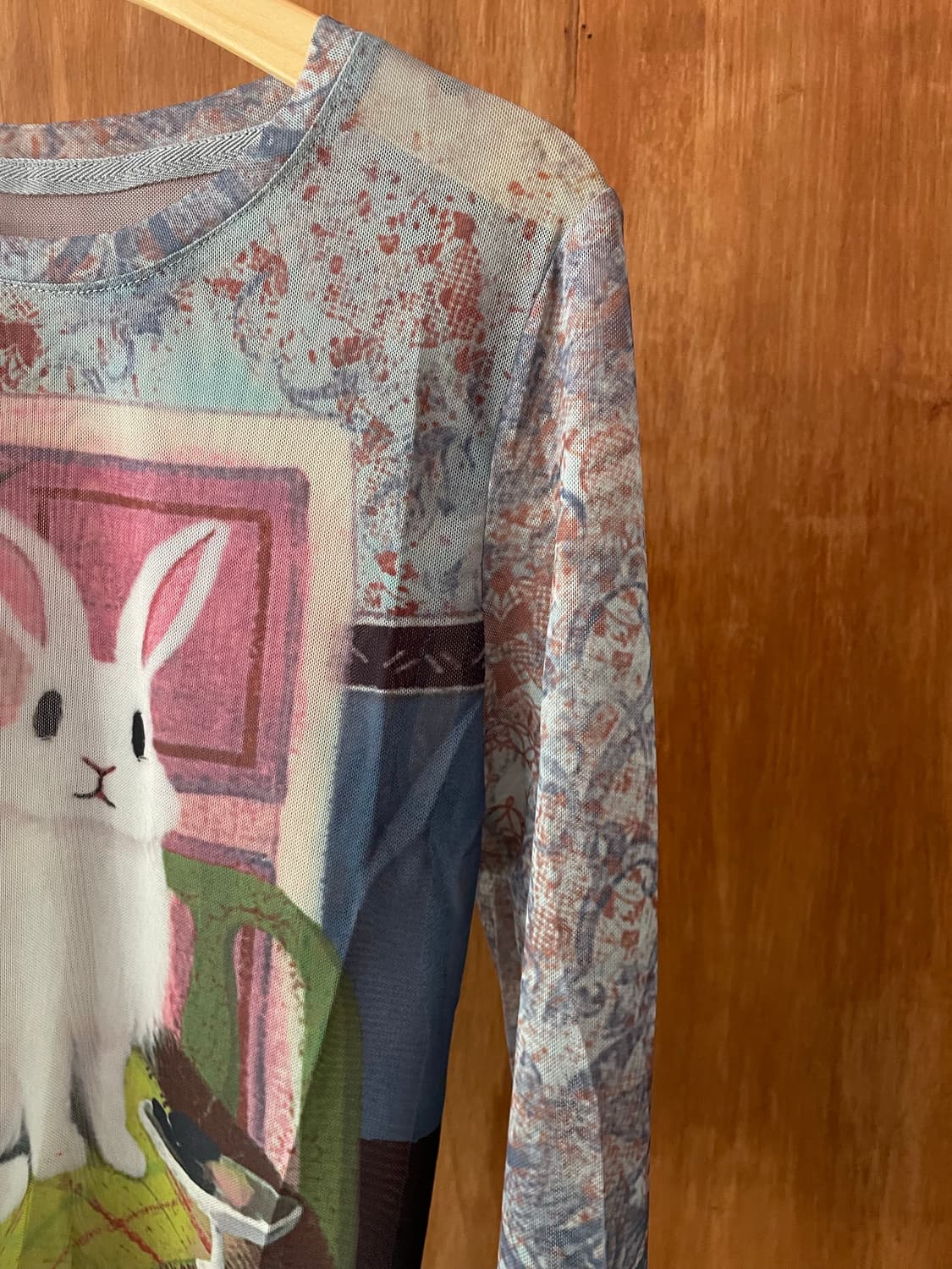 Rabbit printed mesh crew neck top 상품이미지5