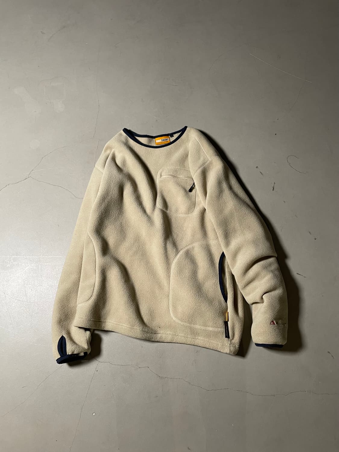 그립스와니 Polartec Camp Pocket Fleece Crew 상품이미지1