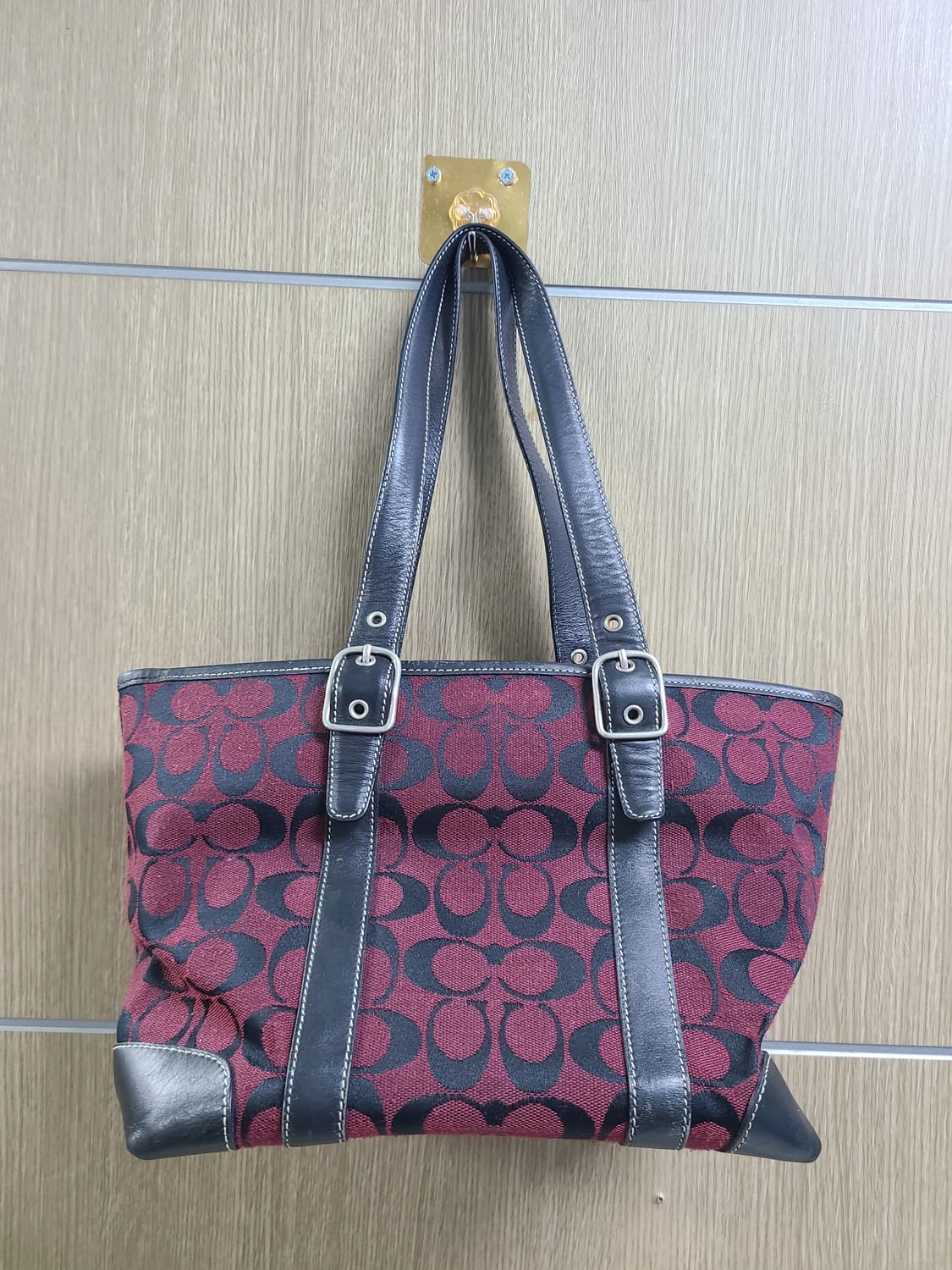 코치 시그니처 토트백 상품이미지1