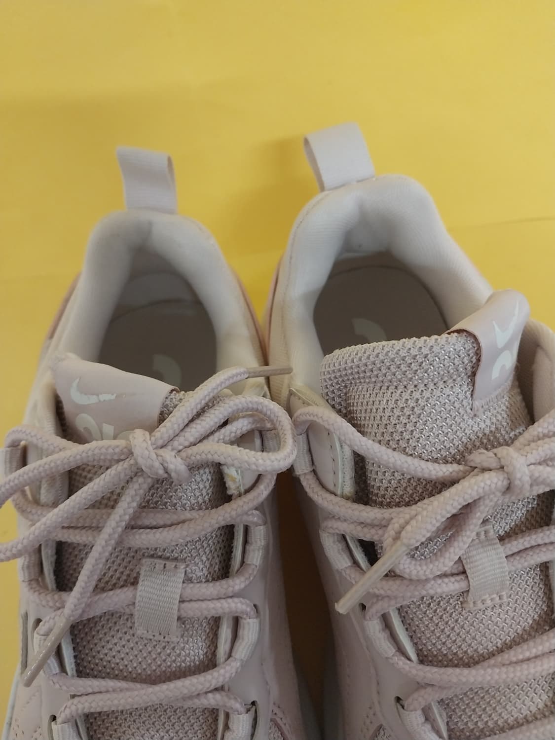 여성 나이키 에어맥스 베로나 베얼리로즈 런닝화, 운동화 (240) 상품이미지5