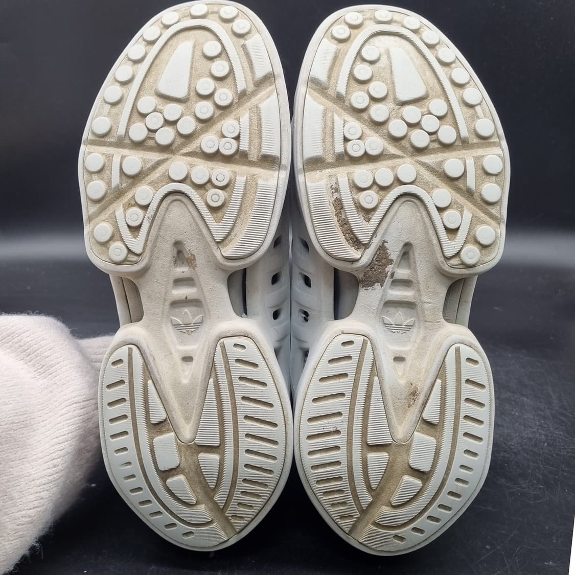 아디다스 아디폼 클라이마쿨 남성운동화265 상품이미지3