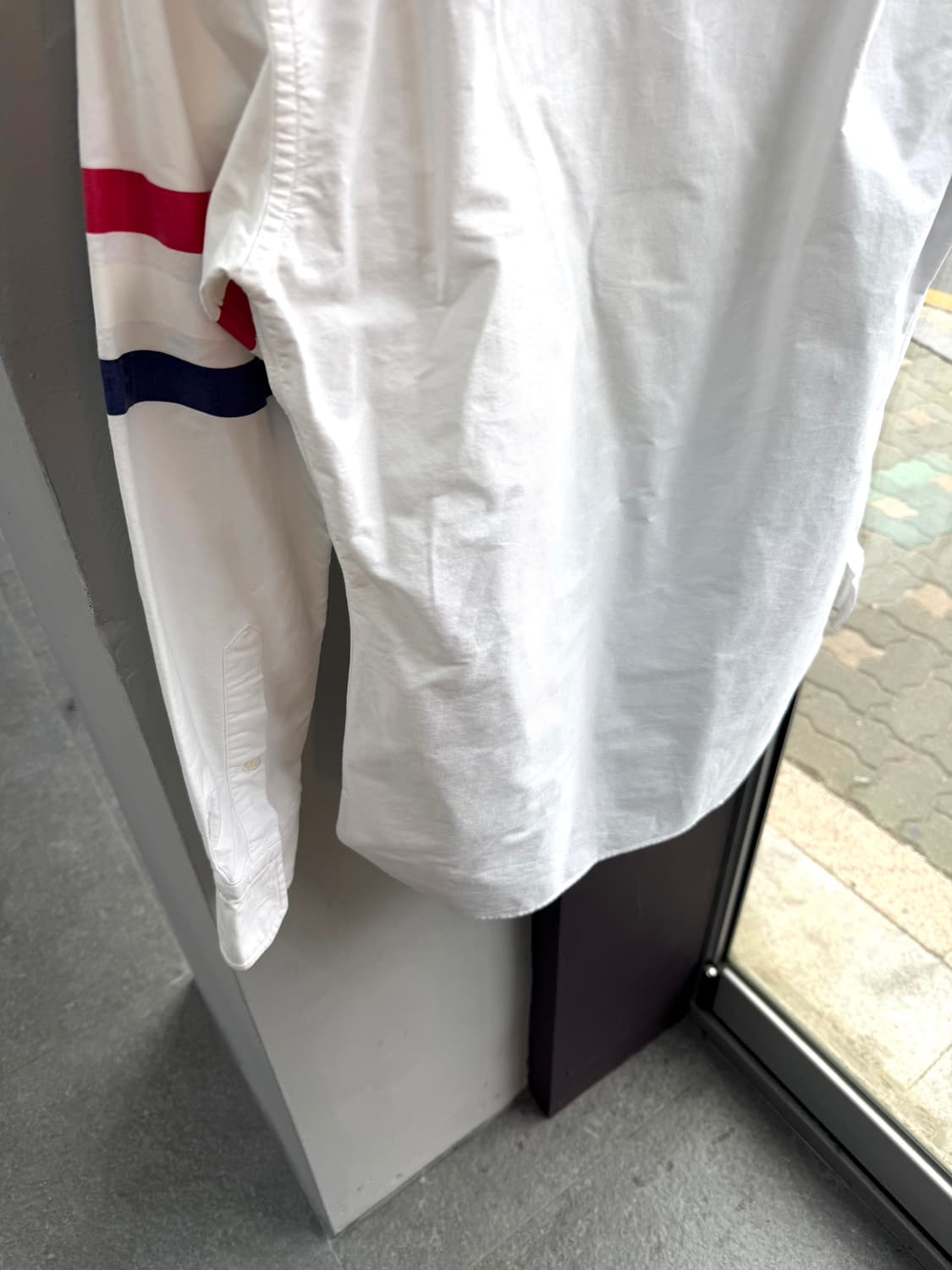 1/ 톰브라운 사선완장 옥스포드 셔츠 상품이미지8