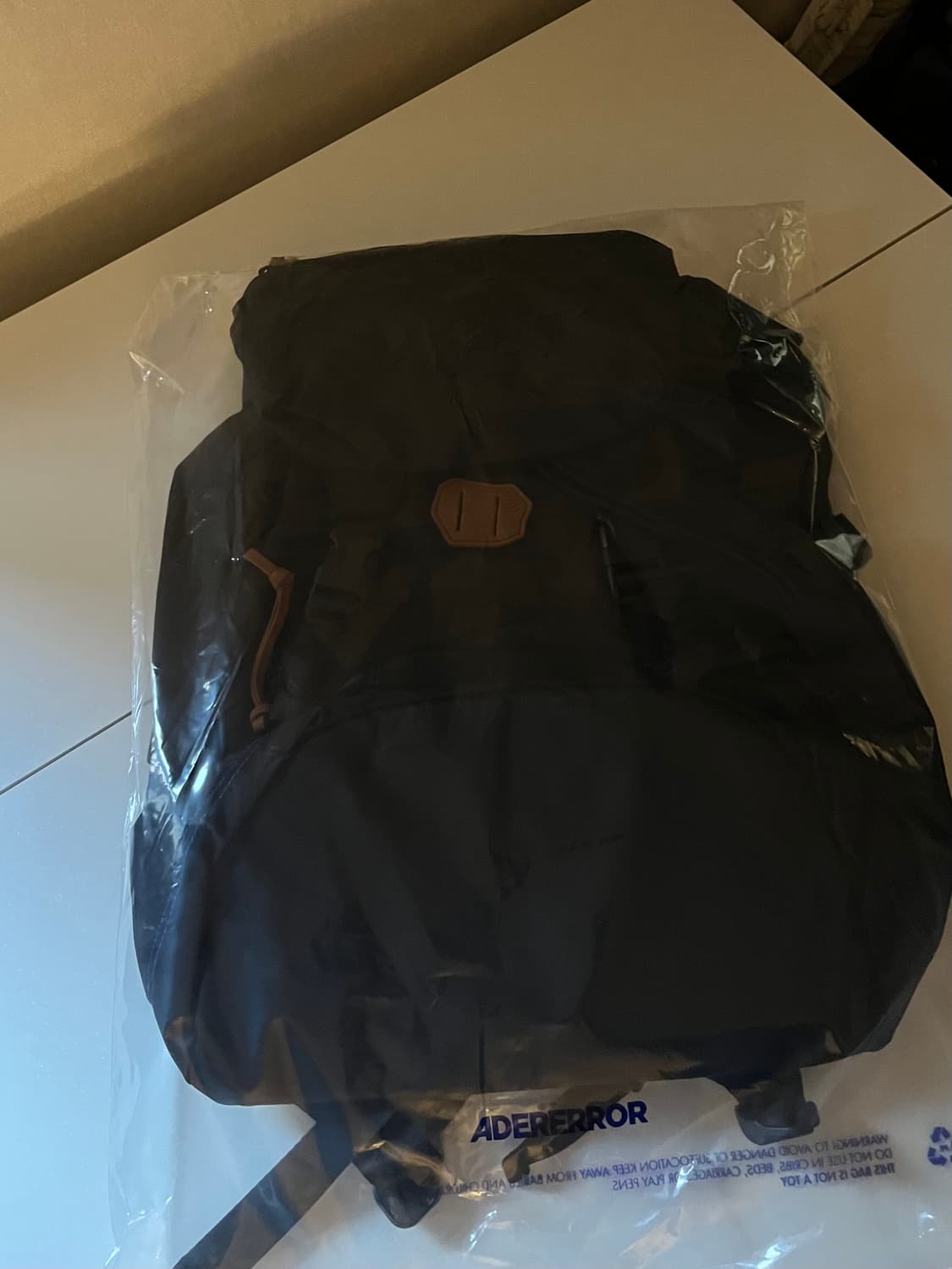 아더에러 백팩 가방  상품이미지2