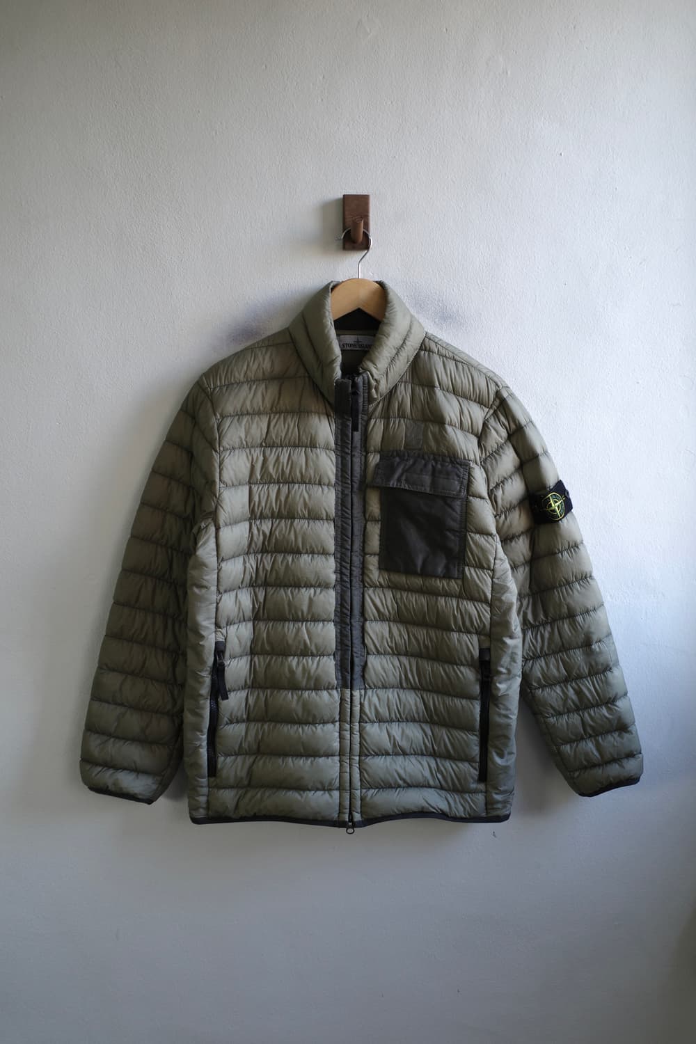 스톤아일랜드 가먼트다잉 마이크로 얀 다운 상품이미지1