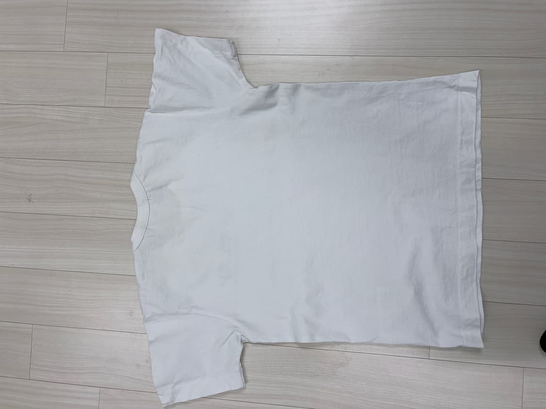 꼼데가르송 PLAY 흰색 반팔 티셔츠 상품이미지2