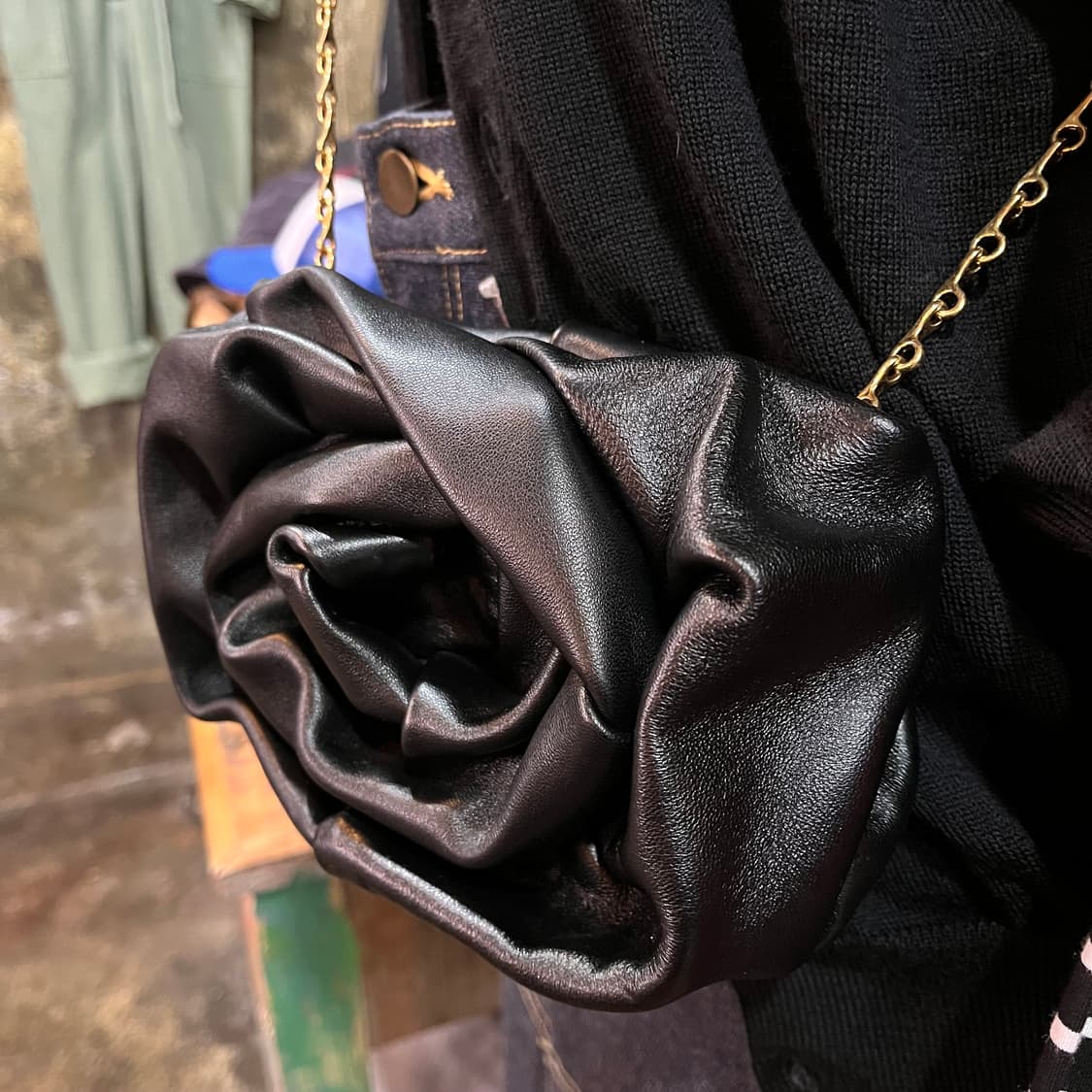 버버리 로즈 체인 클러치 백 상품이미지3