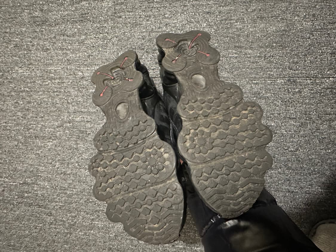 nike 샥스 R4 올블랙 상품이미지5