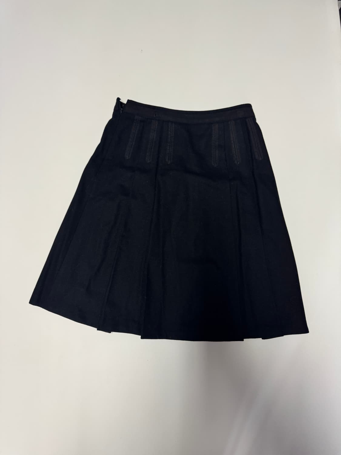 여성 한섬 SJSJ 플리츠 스커트 울 치마 블랙 28.3인치 상품이미지1