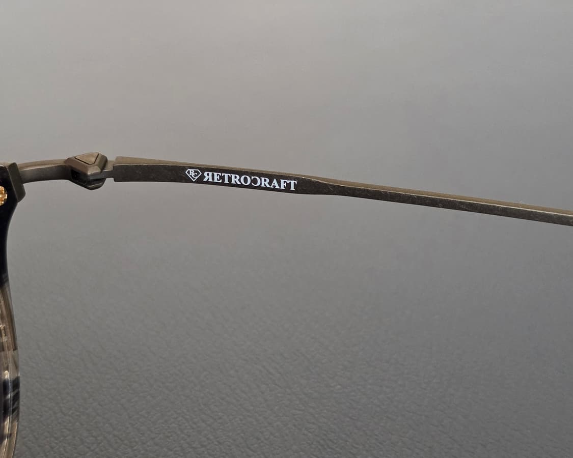 레트로크래프트 안경 RC 1120 모델 판매합니다
- 색상: GRY/BW 상품이미지7