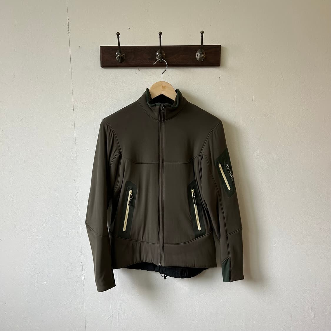 아크테릭스 폴라텍 폴리스 자켓 상품이미지4