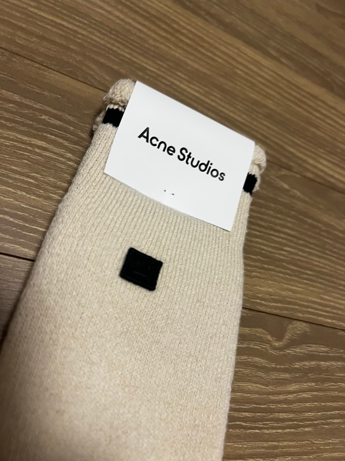 아크네 양말 이모지 상품이미지2