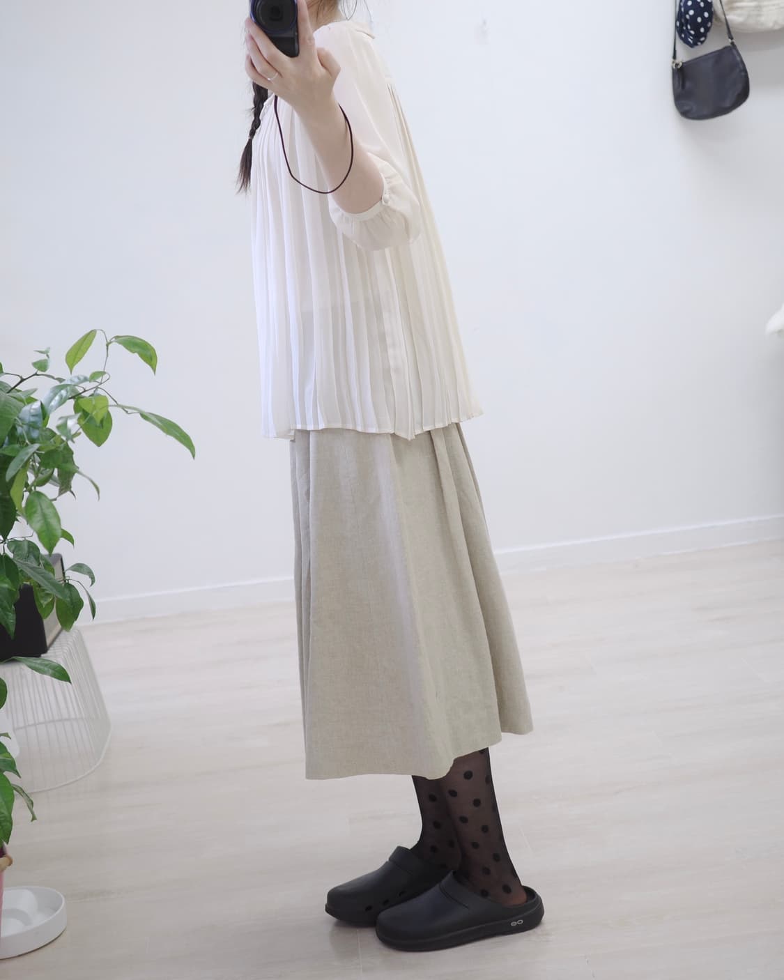 Earth&music round collar peach blouse 상품이미지7