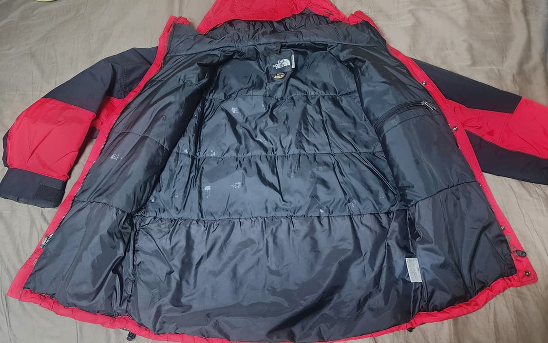 일본판 노스페이스 1994 마운틴 패딩자켓 팝니다 / 사이즈100~105 상품이미지3