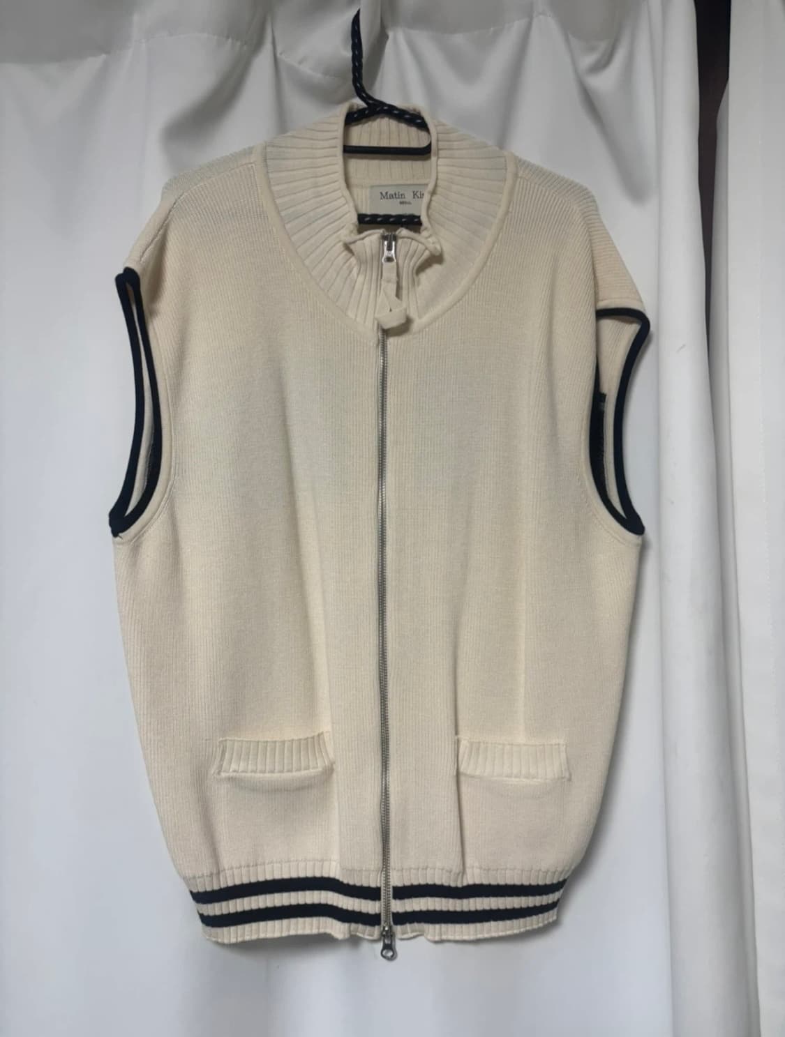 [Matin Kim]SPELL POINT STRIPE KNIT VEST  상품이미지3